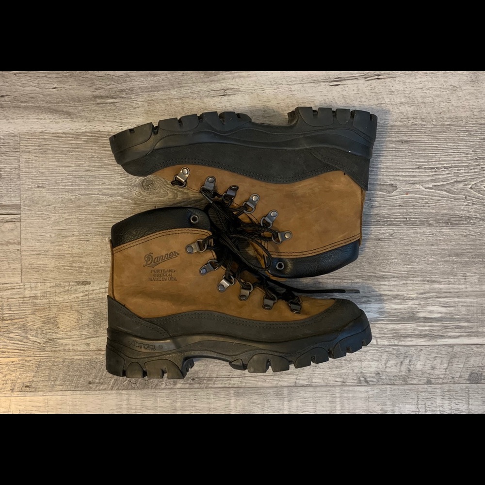 Danner Combat Hiker Size 8 R